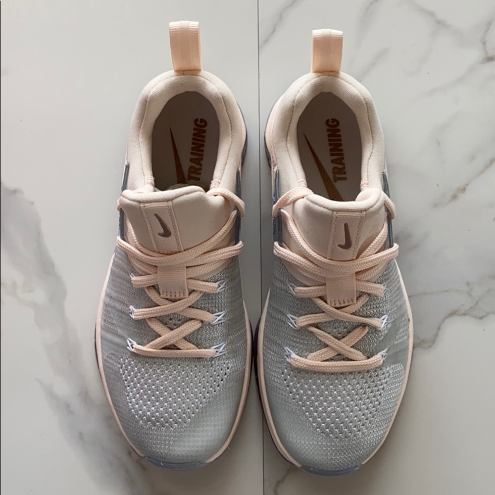 NWT Nike Metcon flyknit 3 metallic - Picture 6 of 8